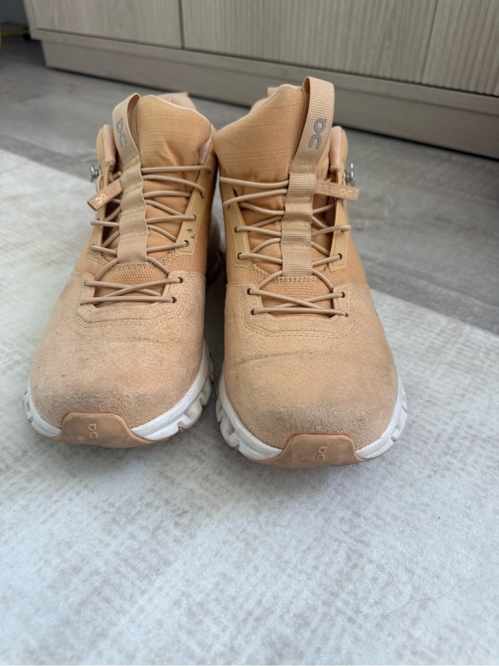 On Running Peach-Tone Mid-Top Sneakers - Picture 3 of 5